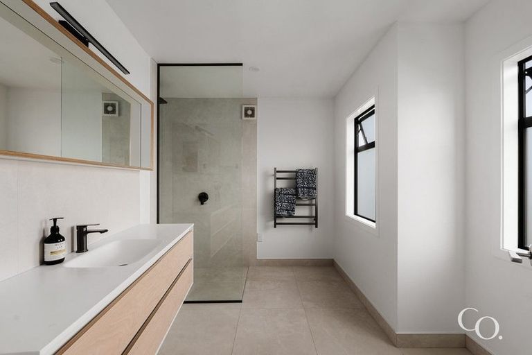 Photo of property in 69b Valley Road, Mount Maunganui, 3116