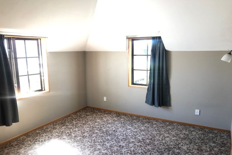 Photo of property in 19 Wadeley Road, Ilam, Christchurch, 8041