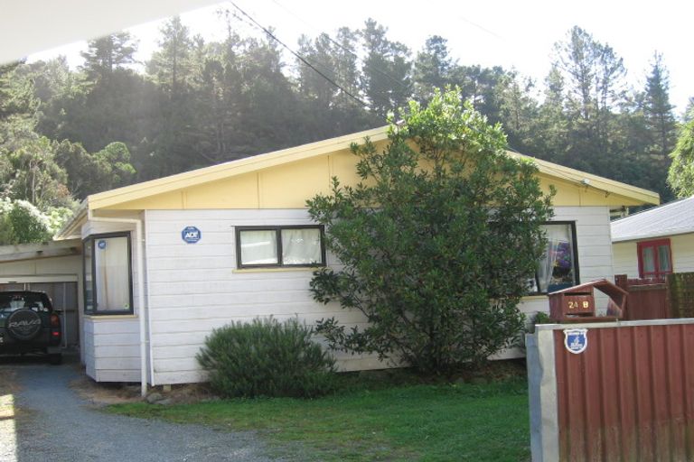 Photo of property in 24a Shackleton Grove, Stokes Valley, Lower Hutt, 5019