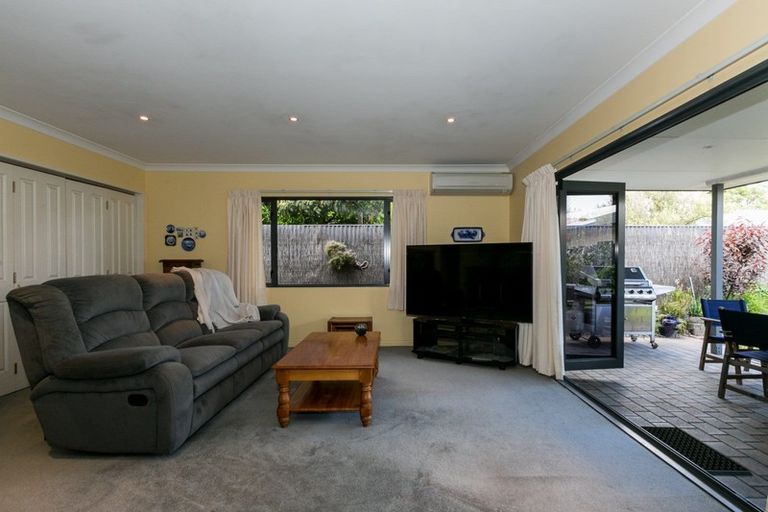 Photo of property in 13b Howard Road, Taradale, Napier, 4112