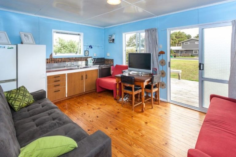 Photo of property in 119 Kiwi Road, Whangamata, 3620