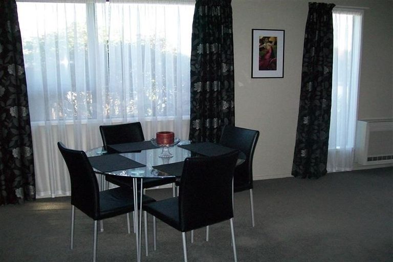 Photo of property in 1/200 Sawyers Arms Road, Bishopdale, Christchurch, 8053