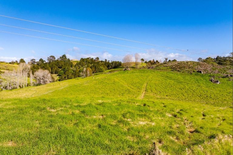 Photo of property in 181a Old Parua Bay Road, Abbey Caves, Whangarei, 0175