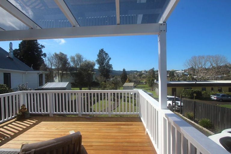 Photo of property in 107a Durrant Drive, Whangamata, 3620