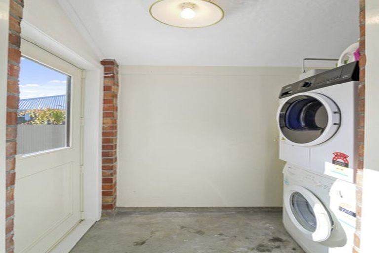 Photo of property in 375 Ilam Road, Bryndwr, Christchurch, 8053