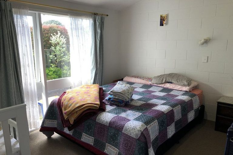 Photo of property in 3/6 Bond Crescent, Forrest Hill, Auckland, 0620