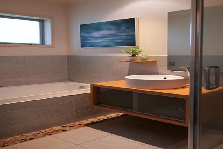 Photo of property in 147 Hussey Road, Northwood, Christchurch, 8051