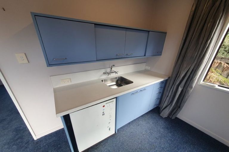 Photo of property in 37 Staffa Street, Woolston, Christchurch, 8062