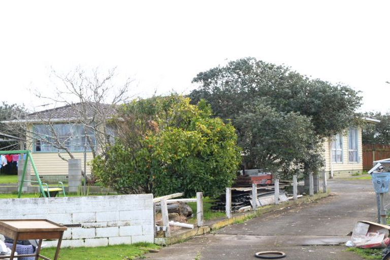 Photo of property in 6a Maitland Place, Favona, Auckland, 2024
