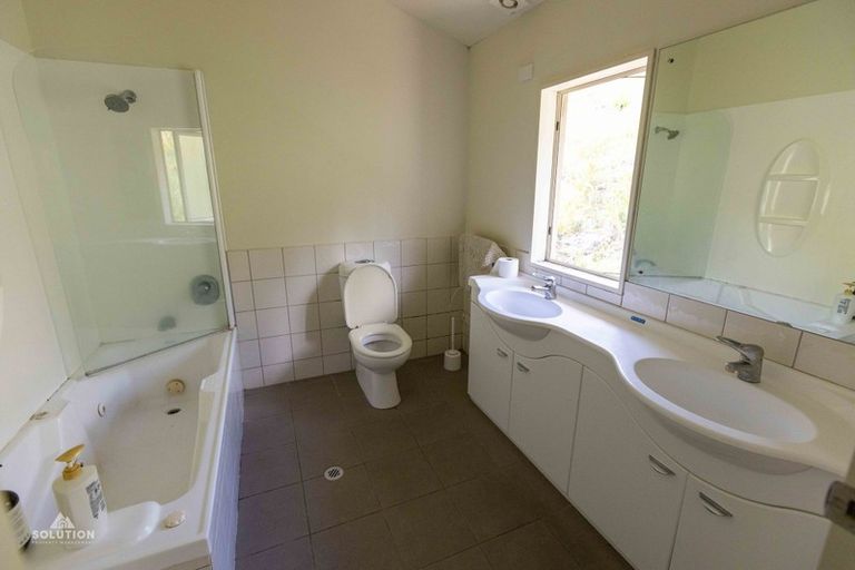 Photo of property in 6b Vancouver Drive, Queenstown, 9300