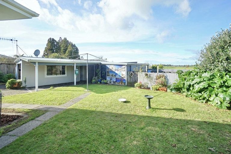 Photo of property in 37 Harris Street, Te Puke, 3119