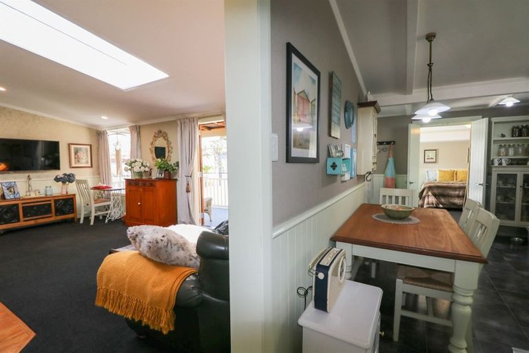 Photo of property in 18 Mowbray Street, Watlington, Timaru, 7910