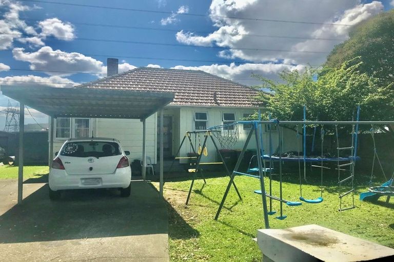 Photo of property in 22 Waipapa Crescent, Otara, Auckland, 2023