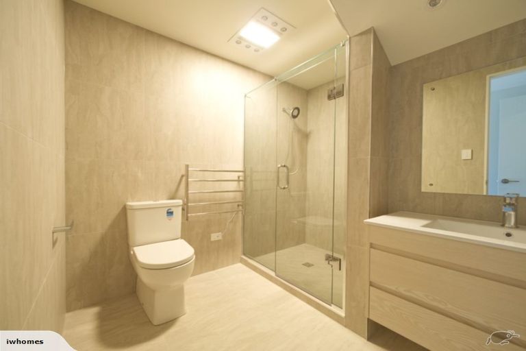 Photo of property in 247 West Hoe Heights, Orewa, 0931