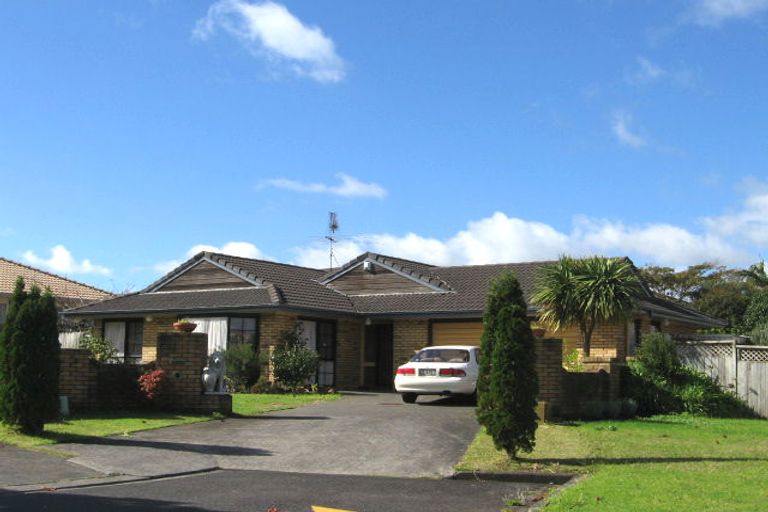 Photo of property in 2/12 Kentville Place, Somerville, Auckland, 2014