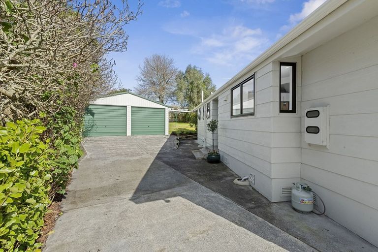 Photo of property in 12 Albert Street, Riverhead, 0820