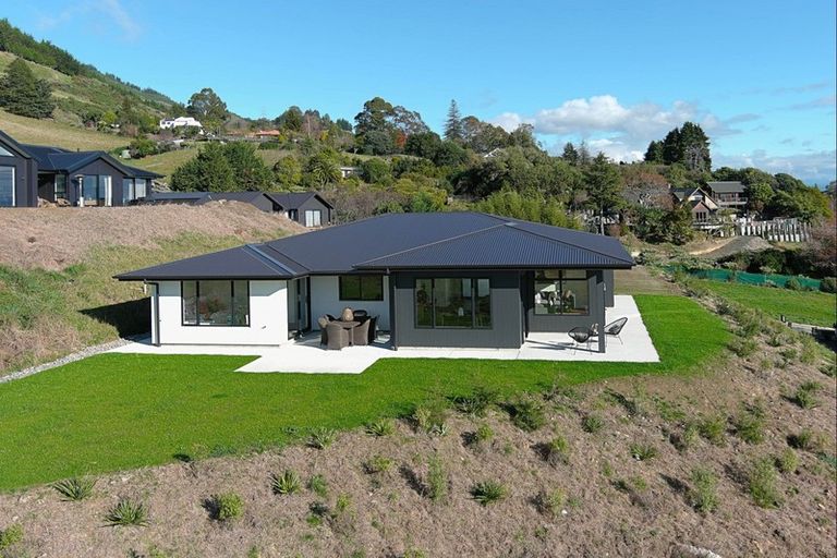 Photo of property in 9 Pioneer Heights, Richmond, 7020