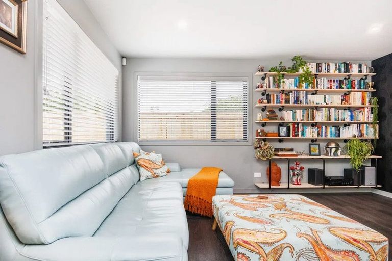 Photo of property in 5a Phillip Street, Terrace End, Palmerston North, 4410