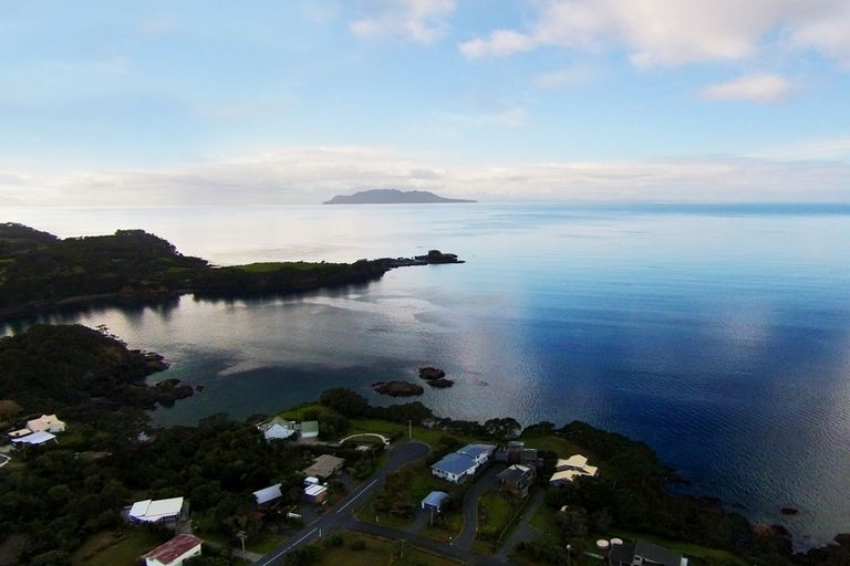 Photo of property in 63 Barrier View Road, Leigh, 0985