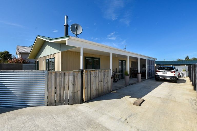 Photo of property in 19a Charles Street, Carterton, 5713