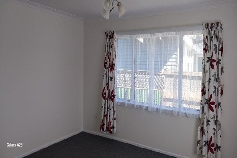Photo of property in 11 Tama Street, Alicetown, Lower Hutt, 5010