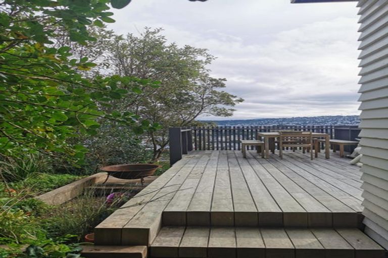 Photo of property in 67 Townsend Road, Miramar, Wellington, 6022