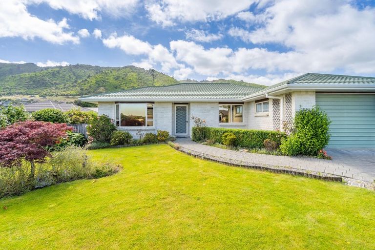 Photo of property in 81 Parata Street, Waikanae, 5036