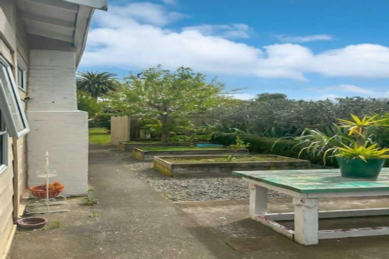 Photo of property in 282 High Street, Dannevirke, 4930