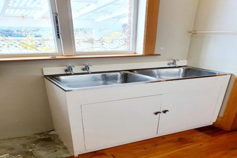 Photo of property in 13 Birch Street, Hutt Central, Lower Hutt, 5010