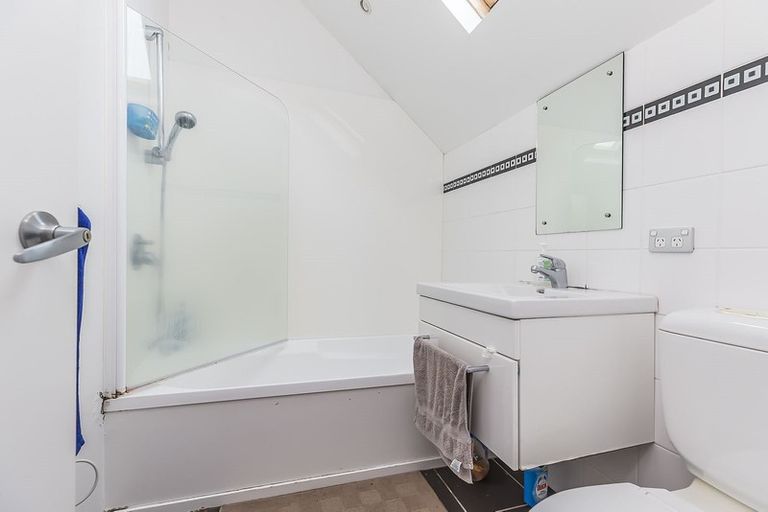 Photo of property in 7/60 Owen Street, Newtown, Wellington, 6021