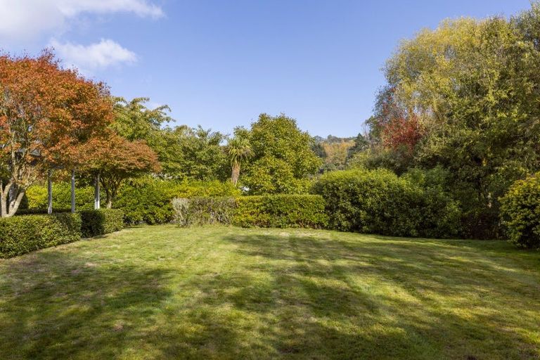 Photo of property in 60 Dalmore Way, Acacia Bay, Taupo, 3385
