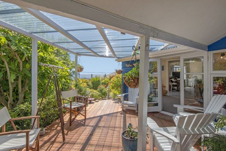 Photo of property in 17 Purau Avenue, Diamond Harbour, 8972