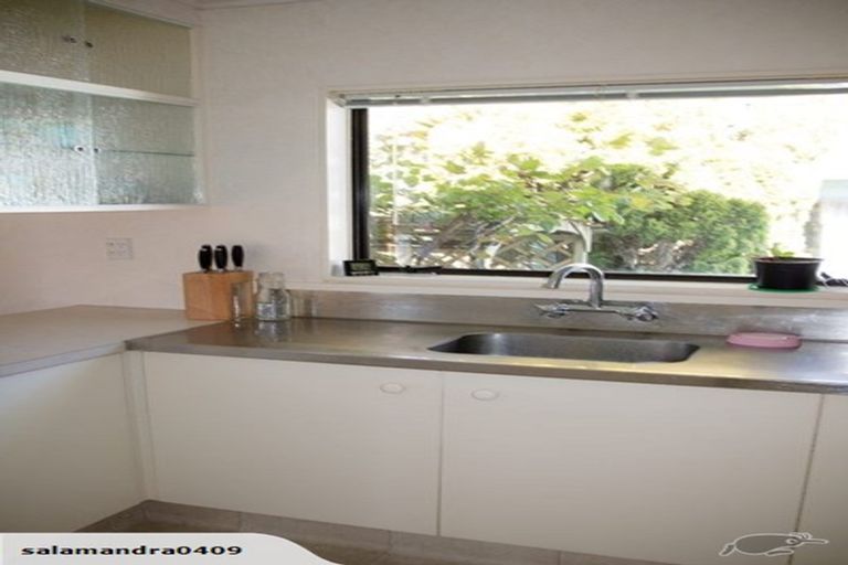 Photo of property in 2/11 Bauchop Road, Waterloo, Lower Hutt, 5011