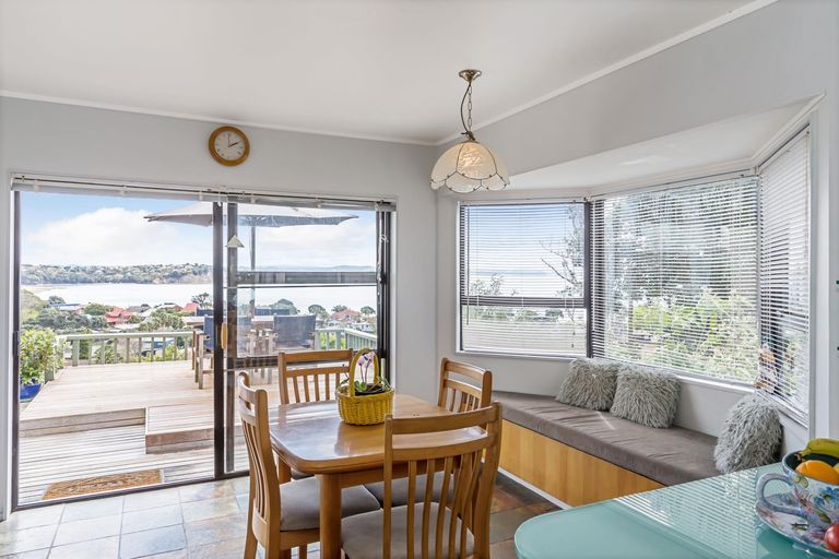 Photo of property in 56c Rawhiti Road, Manly, Whangaparaoa, 0930