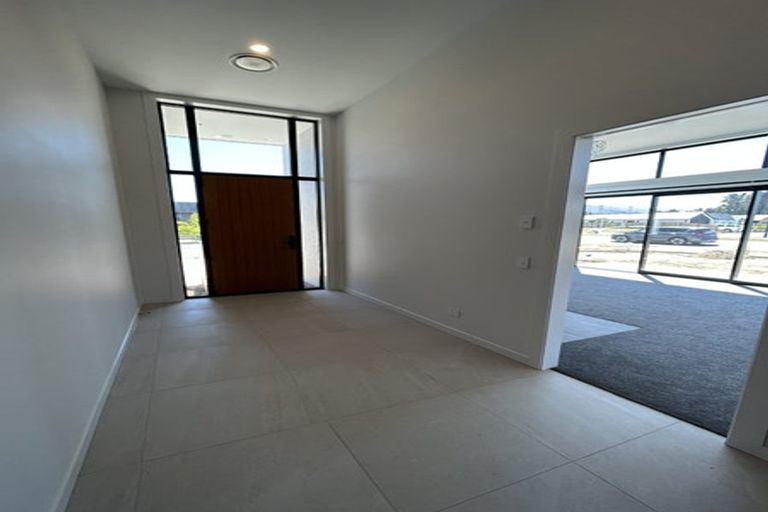 Photo of property in 23 Joe Brown Drive, Albert Town, Wanaka, 9305