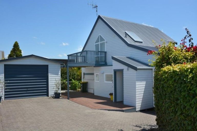 Photo of property in 14b Daphne Road, Tairua, 3508