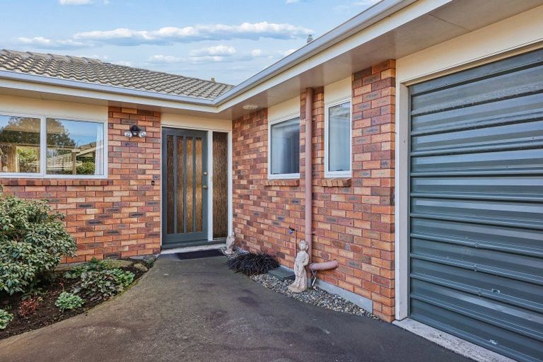 Photo of property in 64b Rosebery Street, Belleknowes, Dunedin, 9011