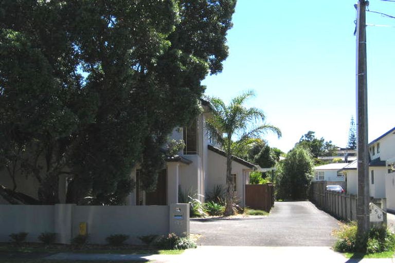 Photo of property in 1/156 Nile Road, Milford, Auckland, 0620