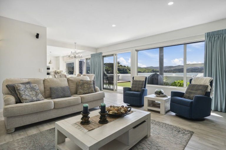 Photo of property in 85 Paremata Road, Paremata, Porirua, 5024