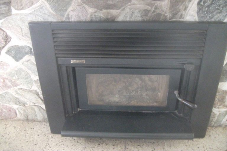 Photo of property in 73 Woodward Street East, Featherston, 5710