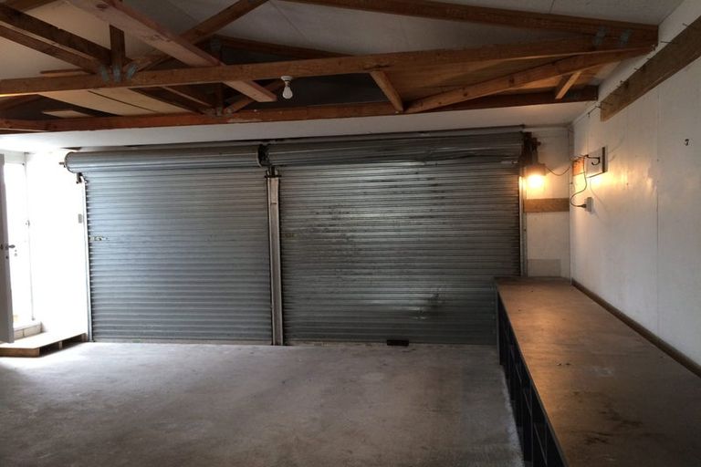 Photo of property in 1/13 Elliott Avenue, Bayview, Auckland, 0629