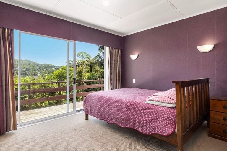 Photo of property in 22 Sheridan Terrace, Johnsonville, Wellington, 6037