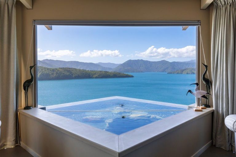 Photo of property in 1 Cooks Ridge, Waikawa, Picton, 7281