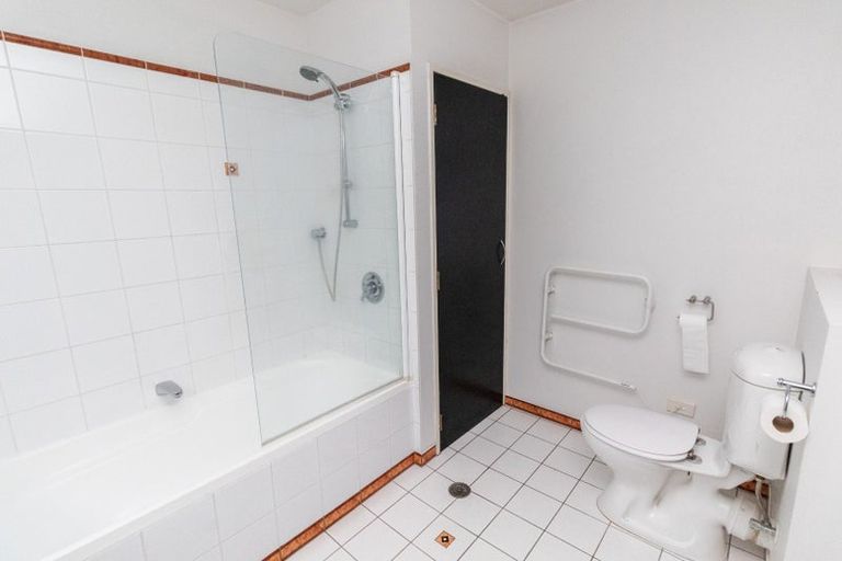 Photo of property in Atlas House, 3/22 Ghuznee Street, Te Aro, Wellington, 6011
