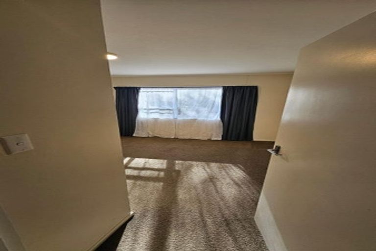 Photo of property in 70 Chesterton Street, Johnsonville, Wellington, 6037