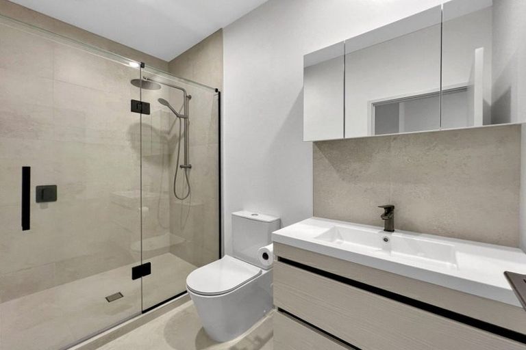 Photo of property in 1/2 Marlborough Crescent, Hobsonville, Auckland, 0616