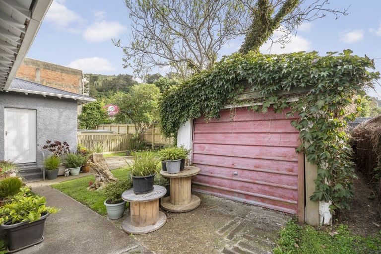 Photo of property in 5 Te Mome Road, Alicetown, Lower Hutt, 5010