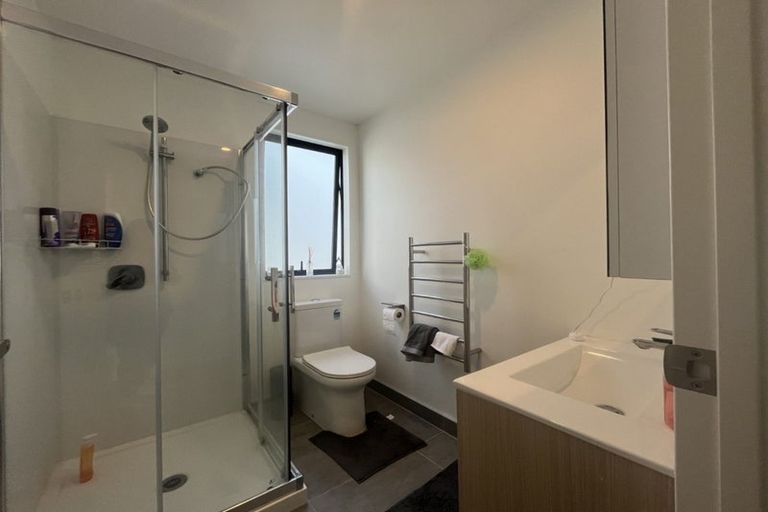 Photo of property in 11a Colin Chester Drive, Silverdale, 0932