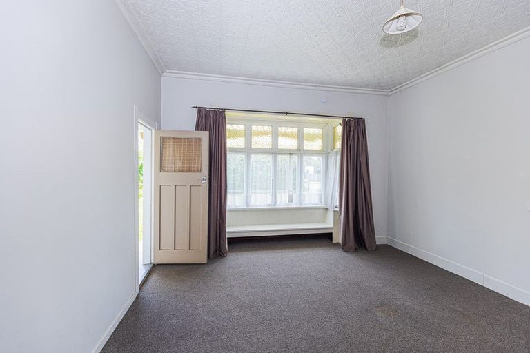 Photo of property in 9 Bignell Street, Gonville, Whanganui, 4501
