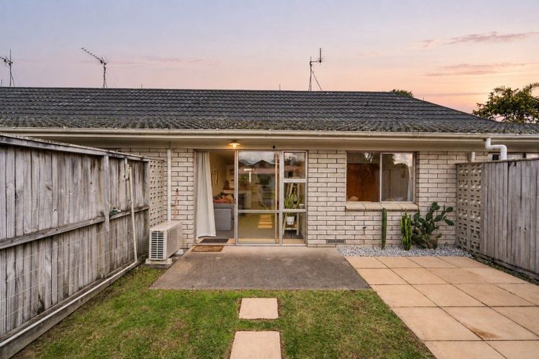 Photo of property in 2/48 Byron Street, Leamington, Cambridge, 3432